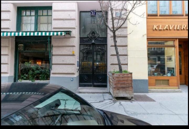 The Place, In The 7Th District Of Vienna Luaran gambar